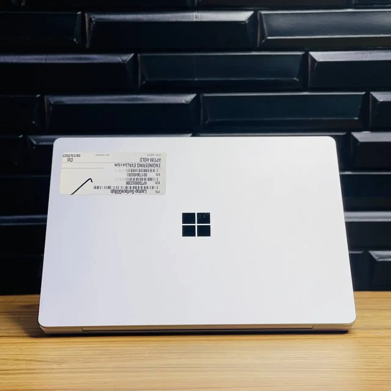 لپ تاپ Surface Laptop Go 1 — تصویر ۳