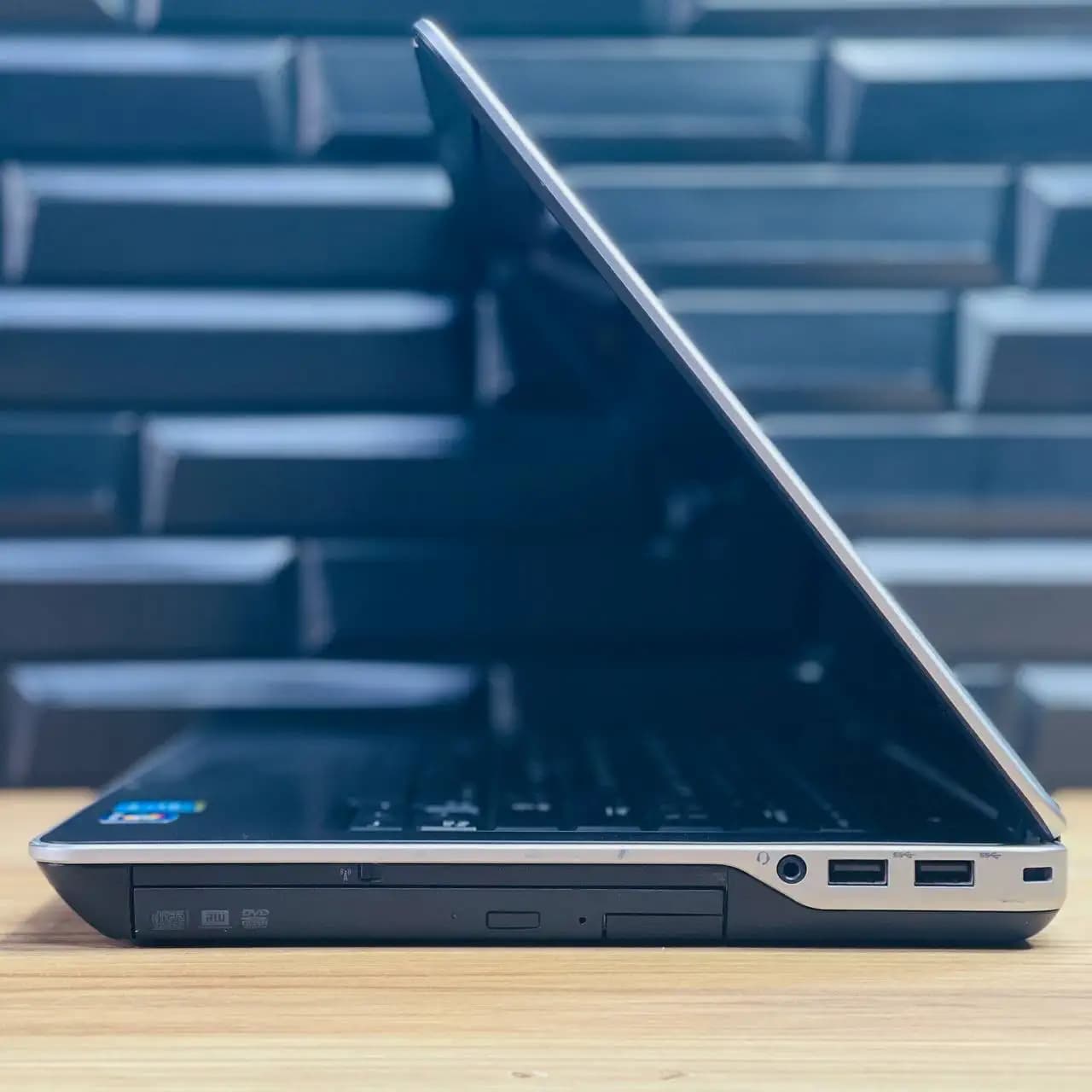 لپ تاپ Dell Latitude 6440 — تصویر ۱۰