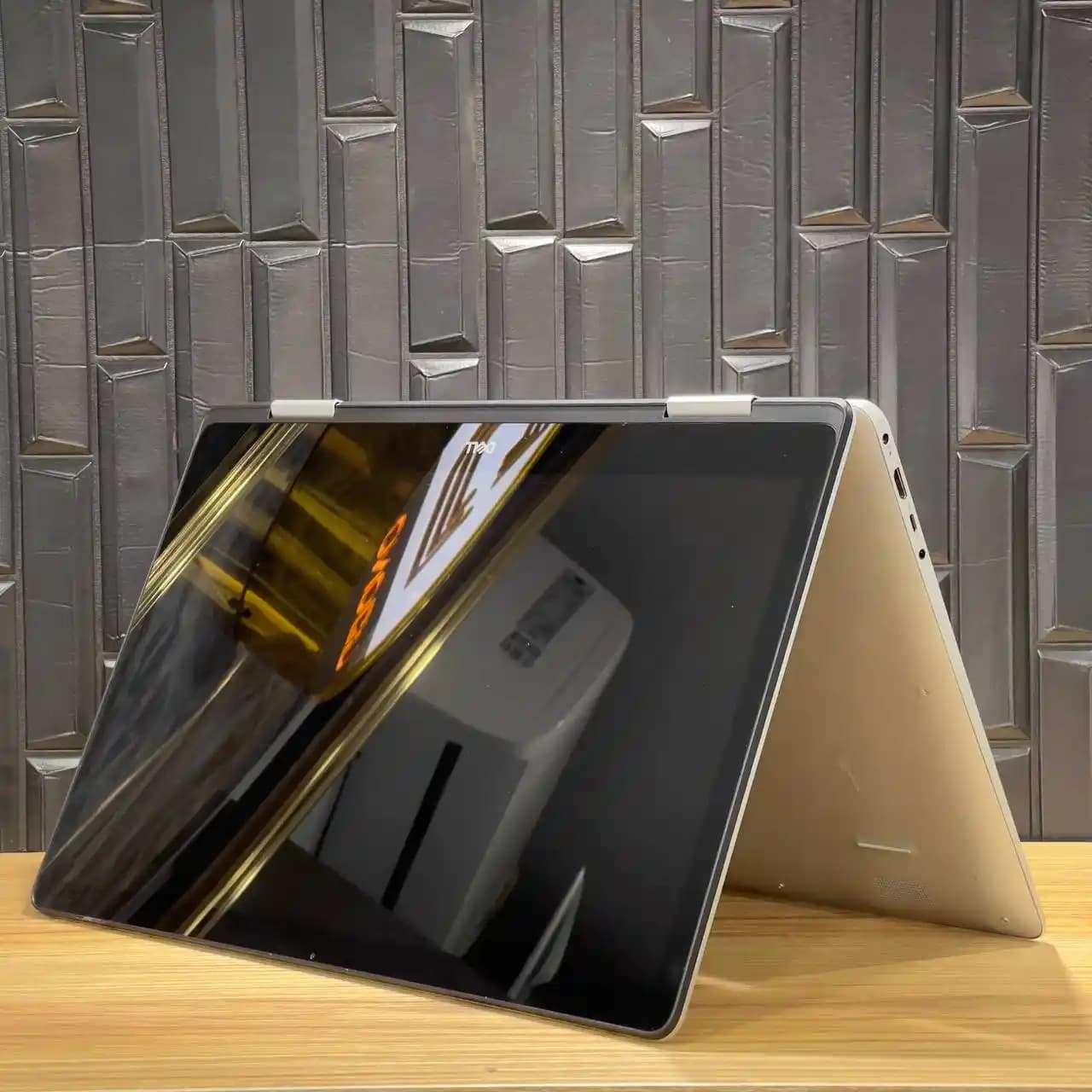 لپتاپ Dell Inspiron 7786 — تصویر ۲