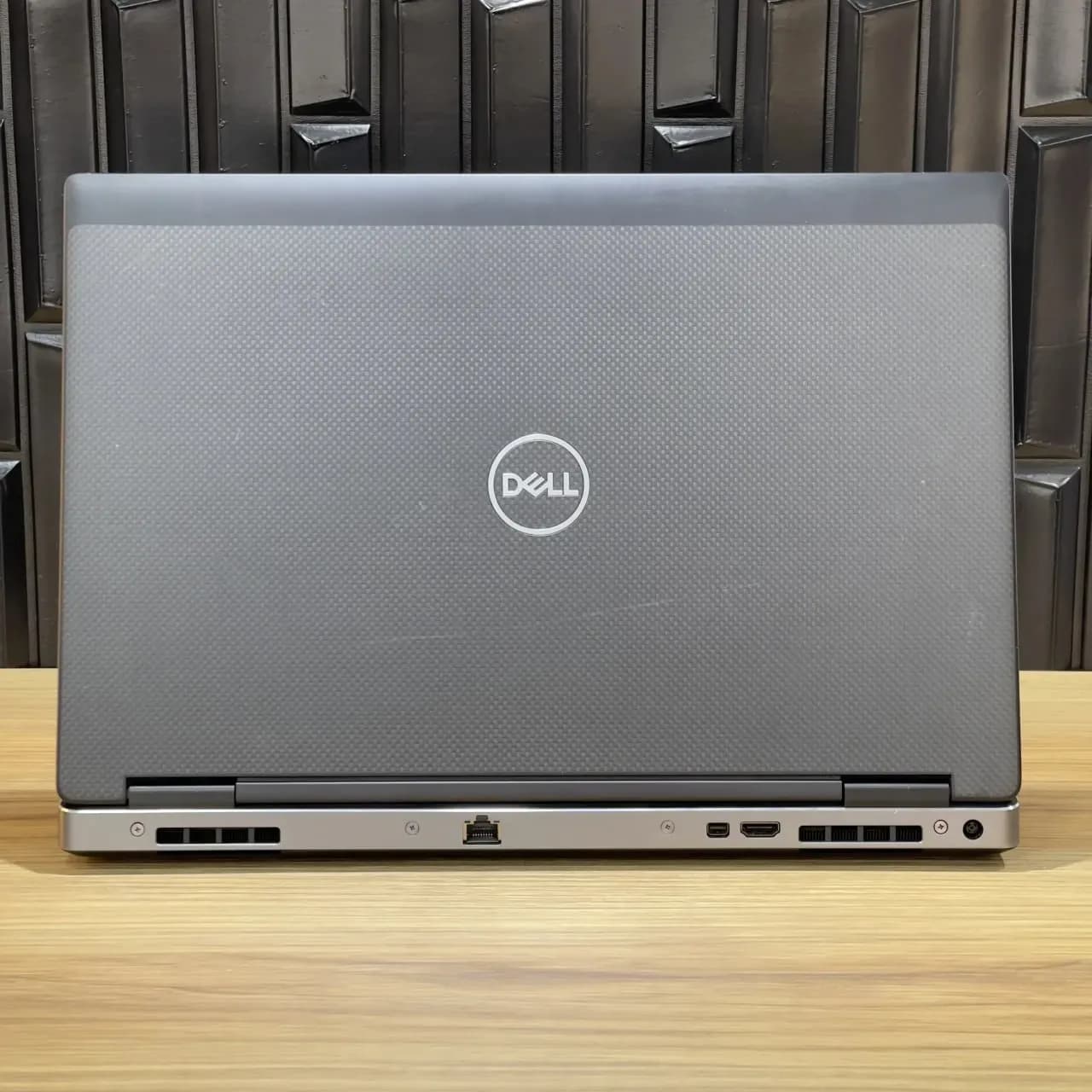 لپ تاپ 17.3 اینچ / Dell Precision 7710 — تصویر ۲
