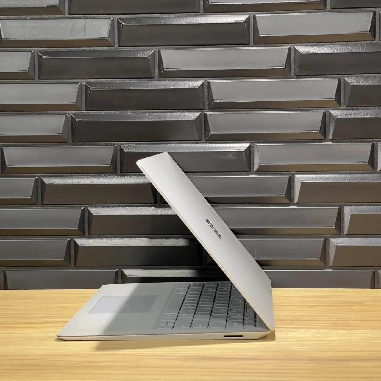 لپ تاپ “13 اینچ” / Surface Laptop 2 — تصویر ۲