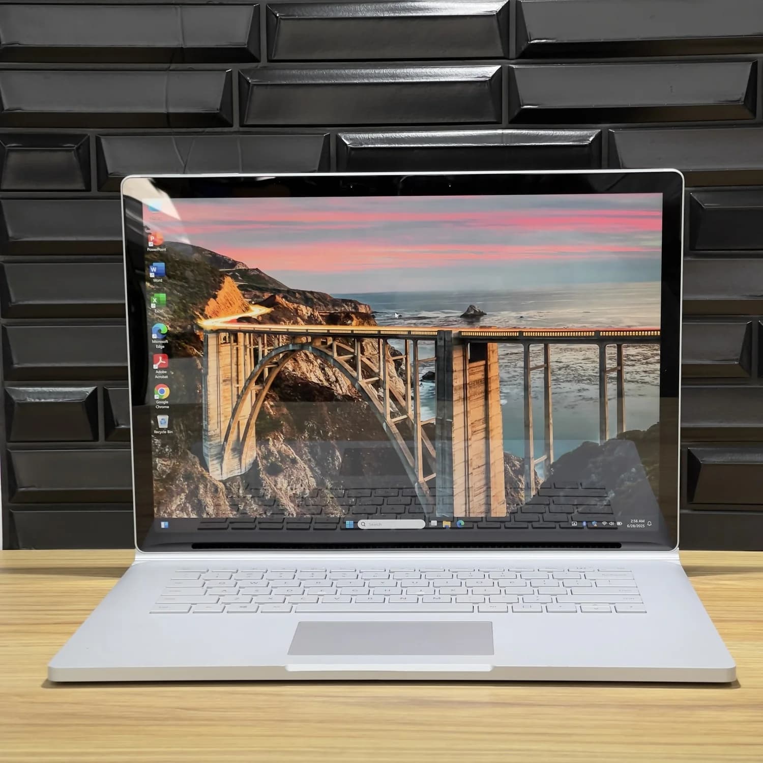 لپ‌تاپ تبلت‌شو Surface Book 3
