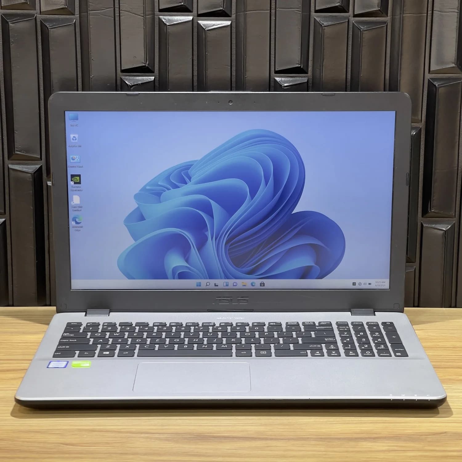 لپتاپ Asus X542UN-FL8000