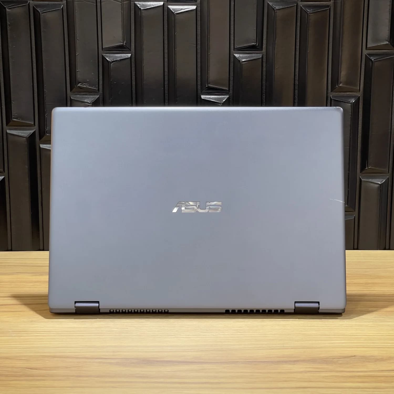 لپ تاپ لمسی ASUS VivoBook TP412F — تصویر ۶