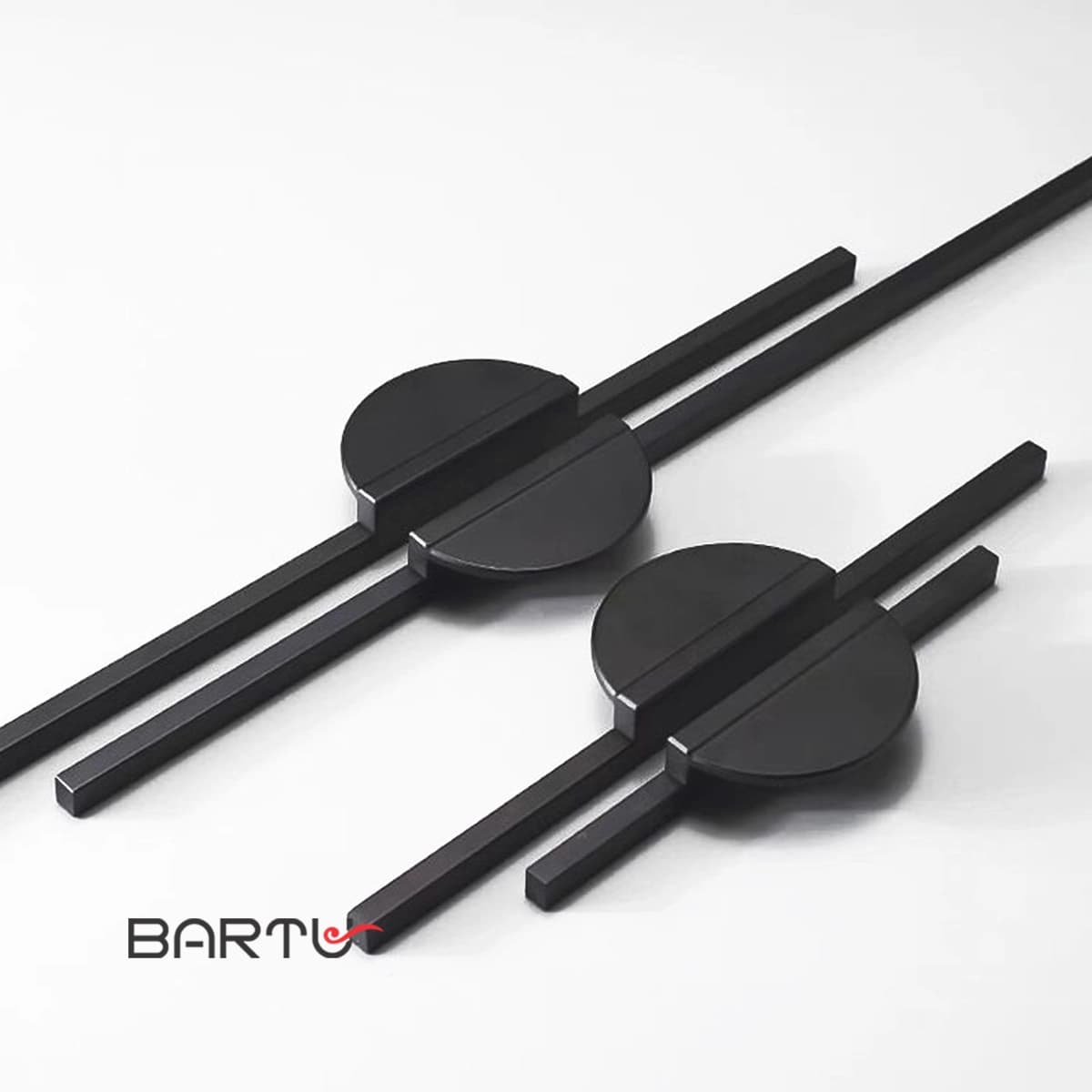 دستگیره نیم دایره مدرن کد B401 — تصویر ۳