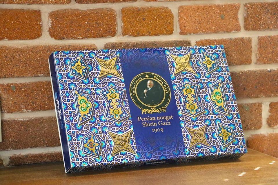 گز شیرین 35% لقمه‌ای پسته 400 گرمی طرح کاشی دیبا — تصویر ۷