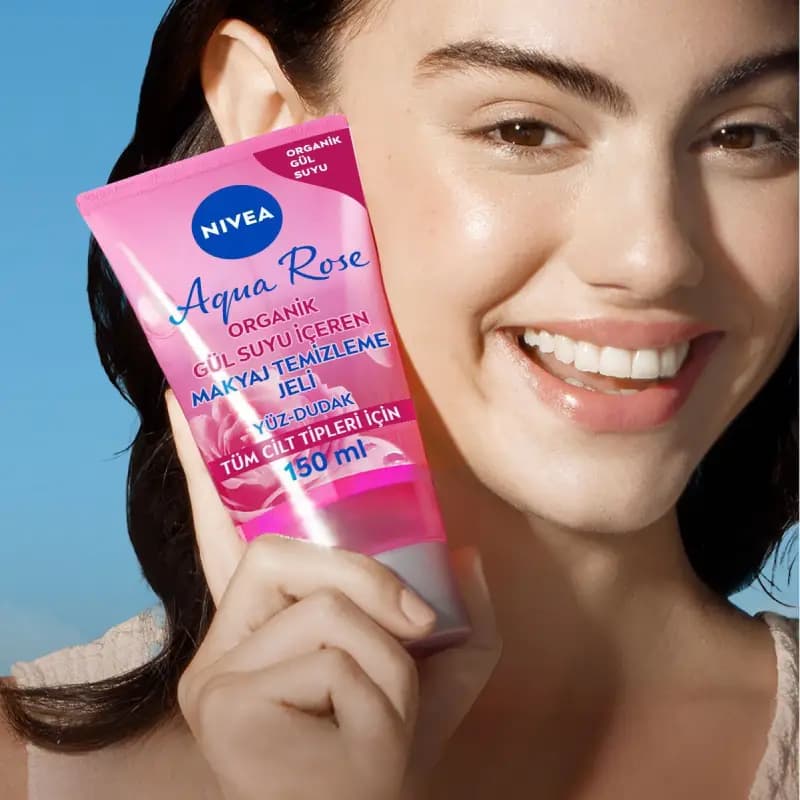ژل شستشو صورت نیوآ NIVEA مدل Aqua Rose حجم 150 میل — تصویر ۲