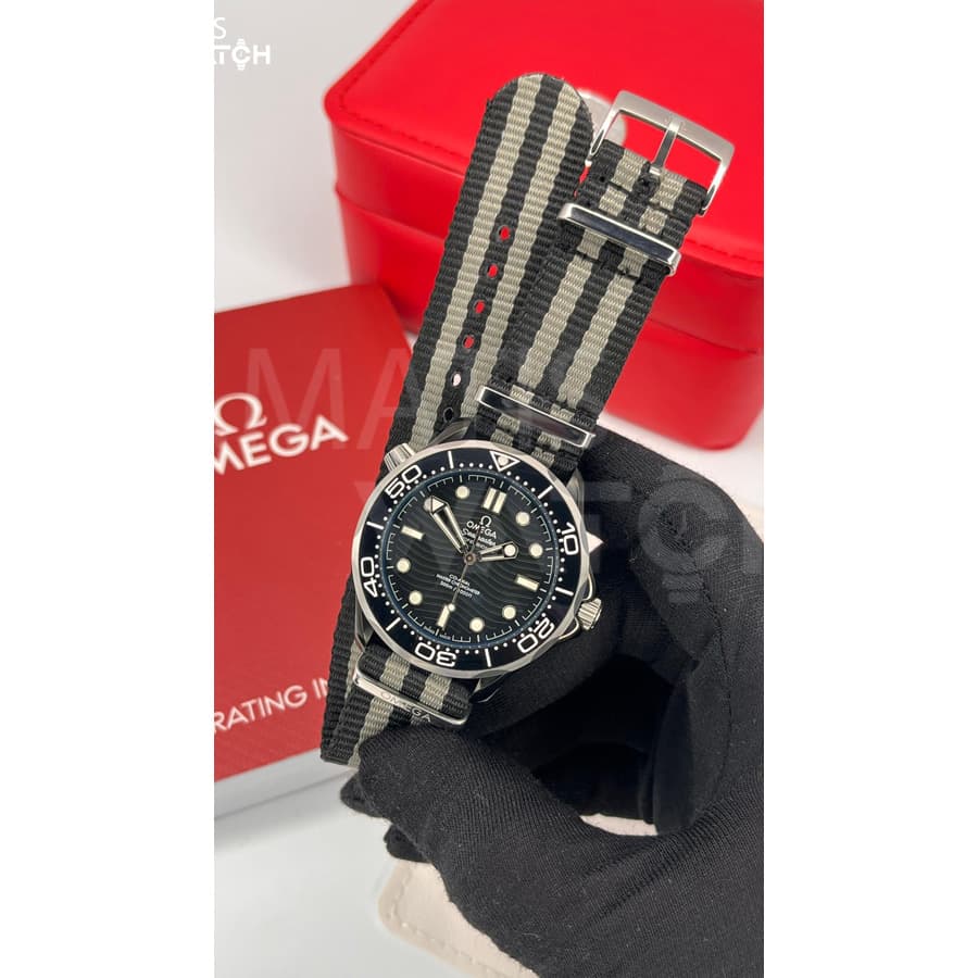 ساعت مچی مردانه امگا Omega seamaster 4124V