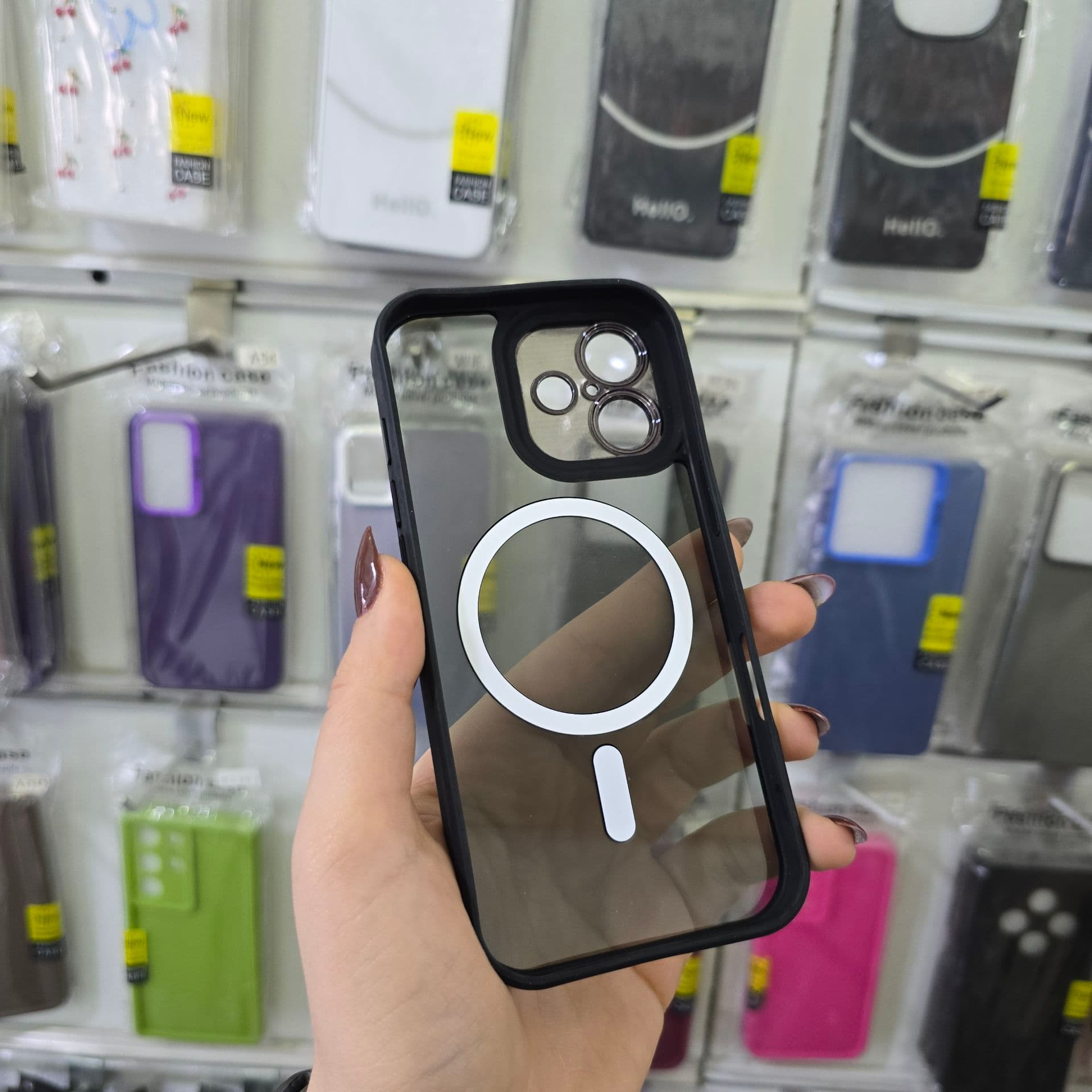 قاب گوشی iPhone 17 مدل PREMIUM — تصویر ۴