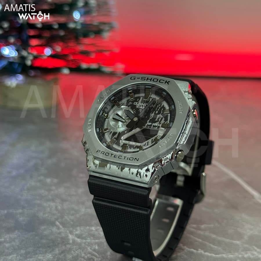 ساعت مچی کاسیو جی شاک Casio G-SHOCK GM-2100GC-1A — تصویر ۵