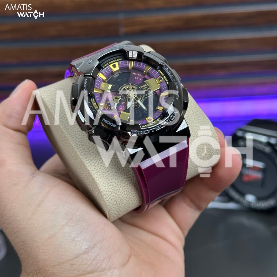 ساعت مچی کاسیو جی شاک مدل Casio G-SHOCK GM-110CL-6ADR — تصویر ۳