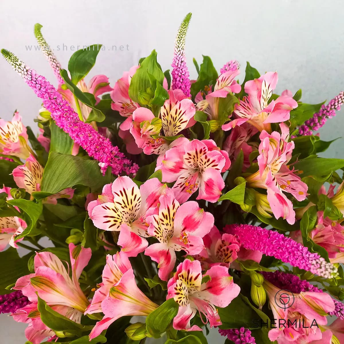 باکس گل شیشه ای خزر — تصویر ۳