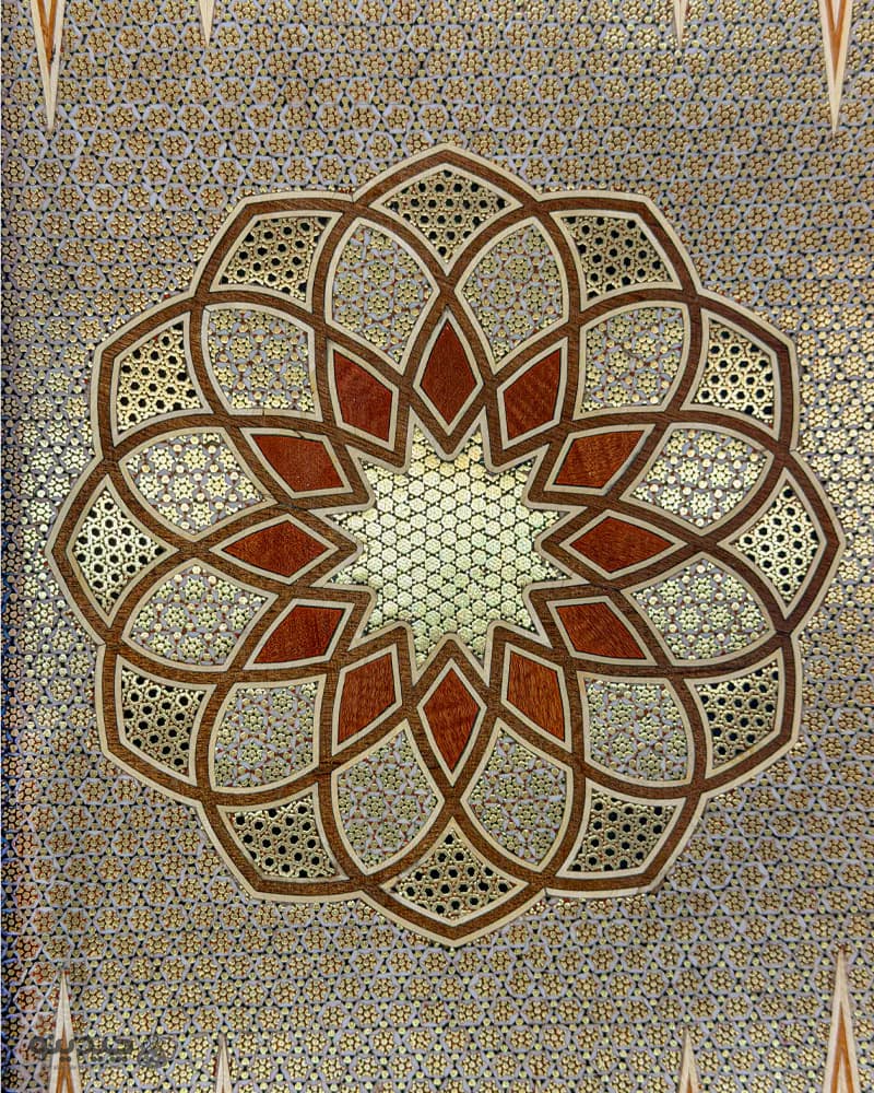 تخته نرد تمام خاتم پر سیم اعلا طرح بنفشه کد 10356 — تصویر ۴
