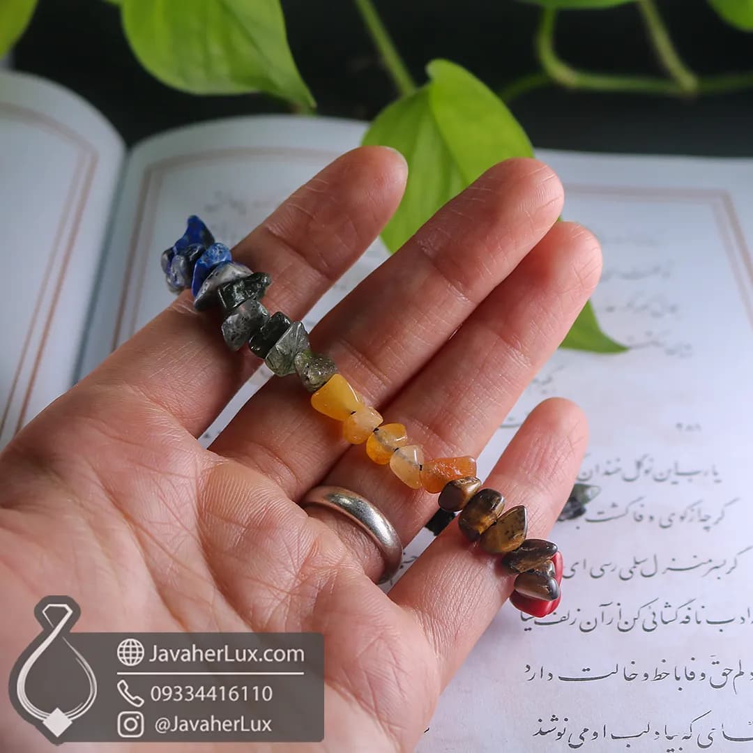 دستبند سنگی شفابخش هفت چاکرا اصلی و طبیعی مدل نامنظم کد ـ 104077 — تصویر ۸