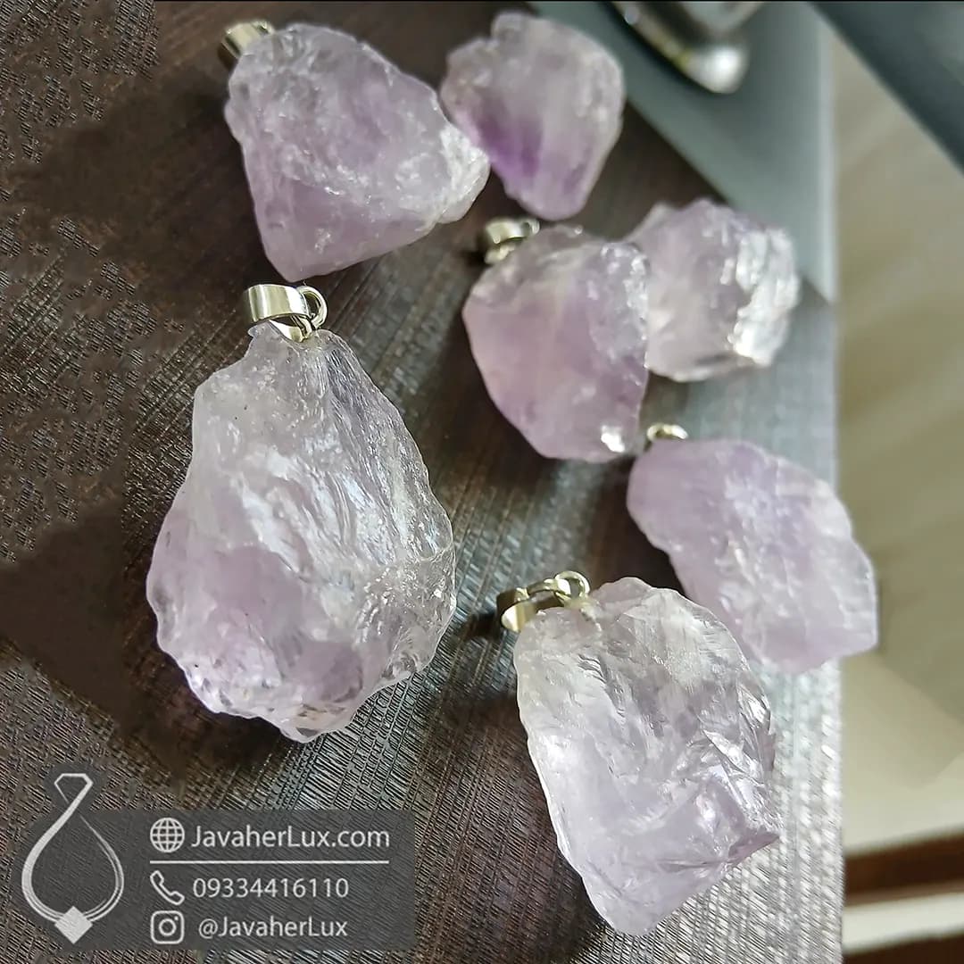 گردنبند سنگ آمتیست راف طبیعی درشت و زیبا _ کد 401059 — تصویر ۳