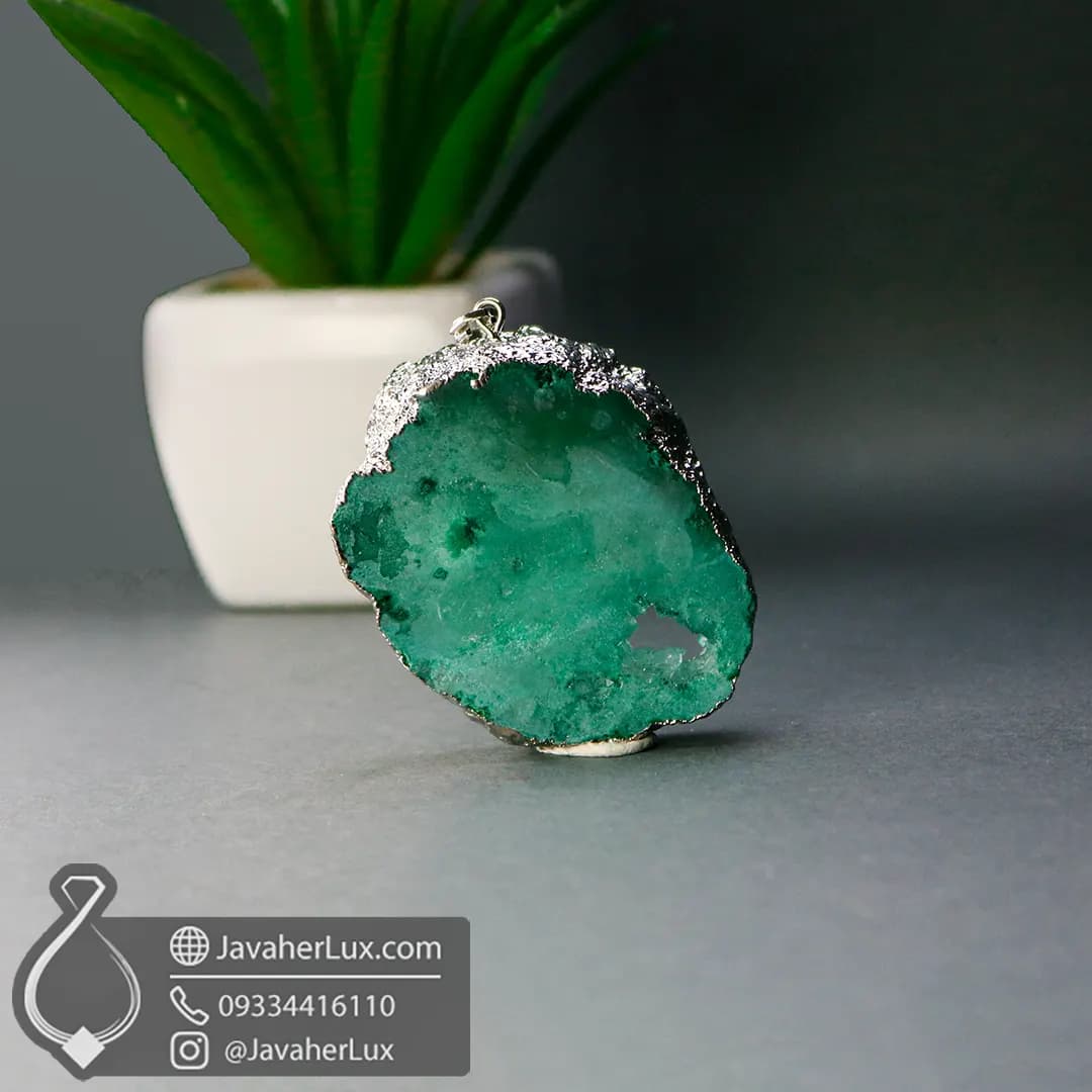 گردنبند ژئود کوارتز سبز سنگ طبیعی درشت و زیبا _ کد : 401002 — تصویر ۷