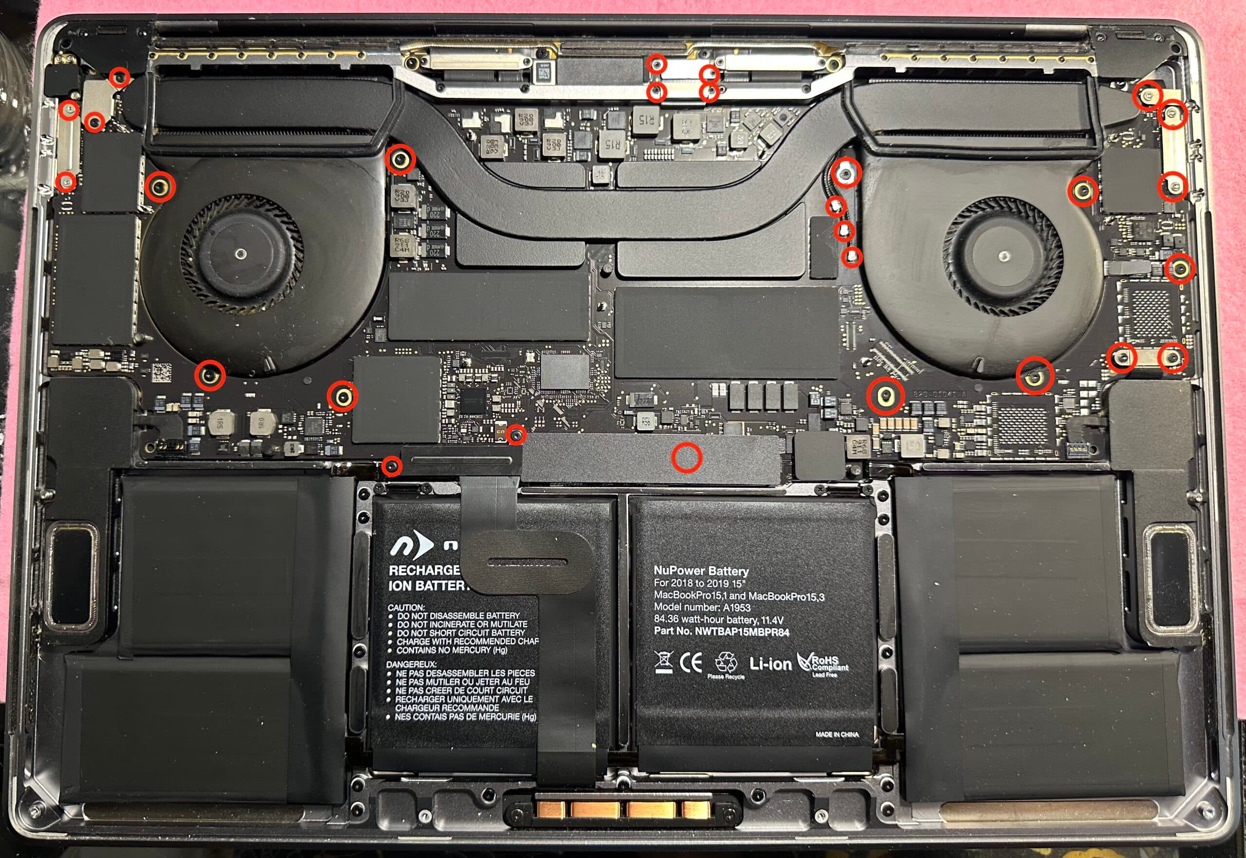 لپ تاپApple mac book pro 2018-A1990 i7-9750H 16.0GB 500.0GB استوک — تصویر ۱۰