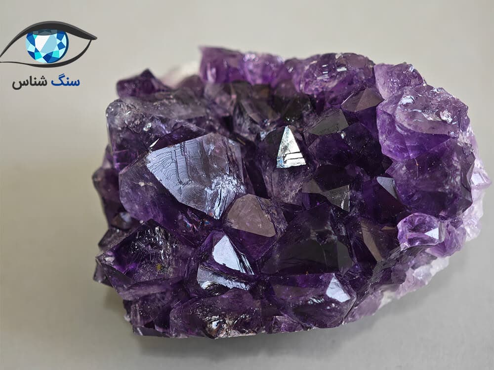 راف آمیتیست طبیعی 67 گرم — تصویر ۶
