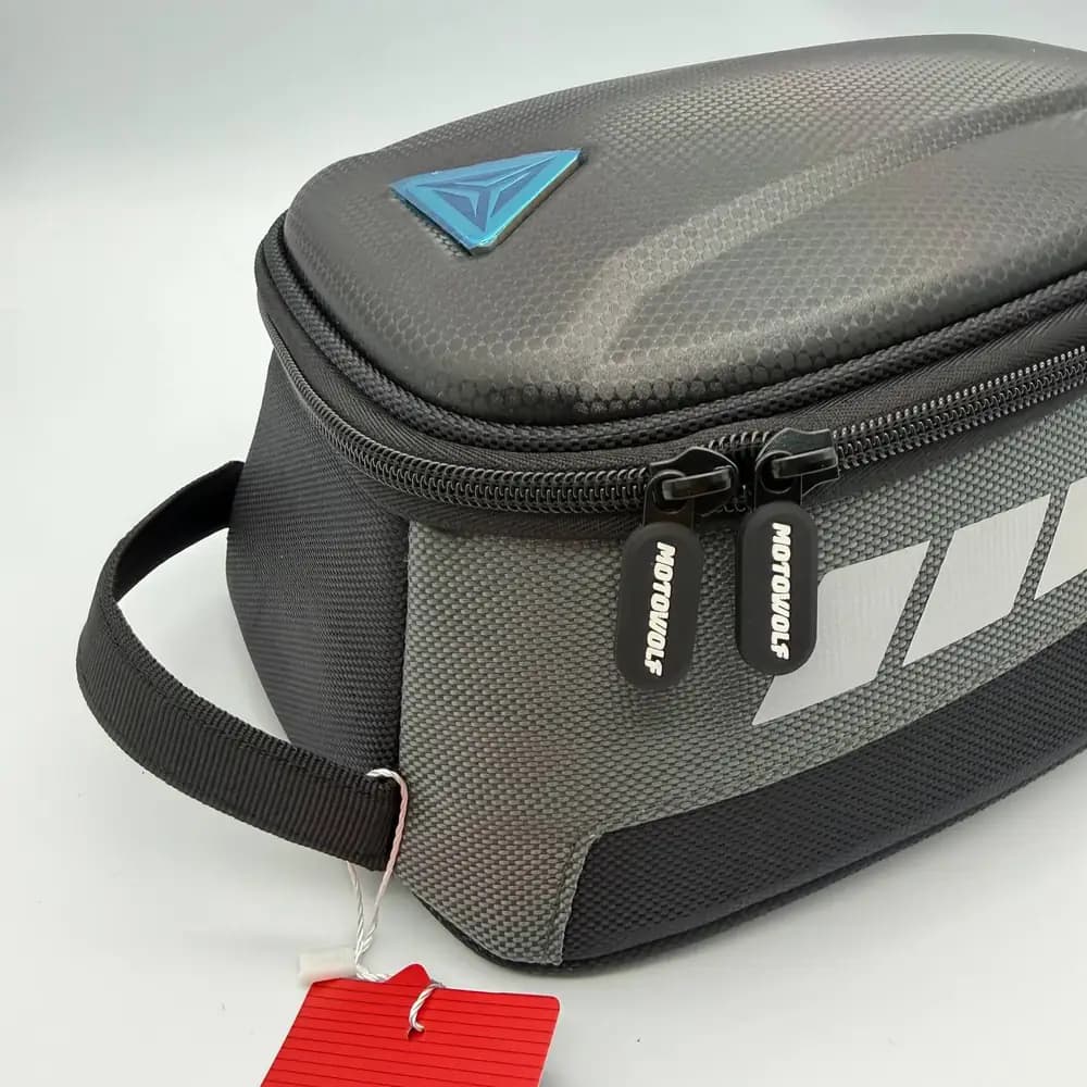 کیف روی باک مگنتی MOTOWOLF MB1 | ظرفیت ۴.۵ لیتر — تصویر ۱۱