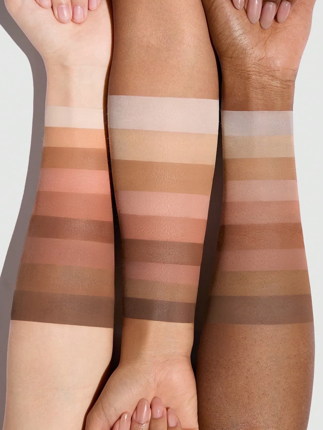 پالت سایهForever Matte Nude مات شیگلم 9رنگ — تصویر ۴