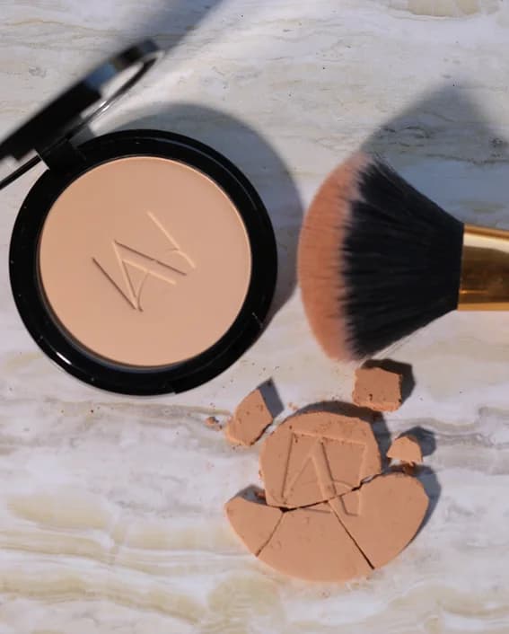 آموتیا گلد پنکیک مات HC110 – NUDE SPF 35 — تصویر ۲