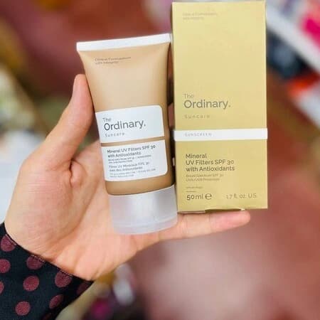 کرم ضدآفتاب مینرال اوردینری با آنتی‌اکسیدان‌ها The Ordinary Mineral SPF 30 — تصویر ۳