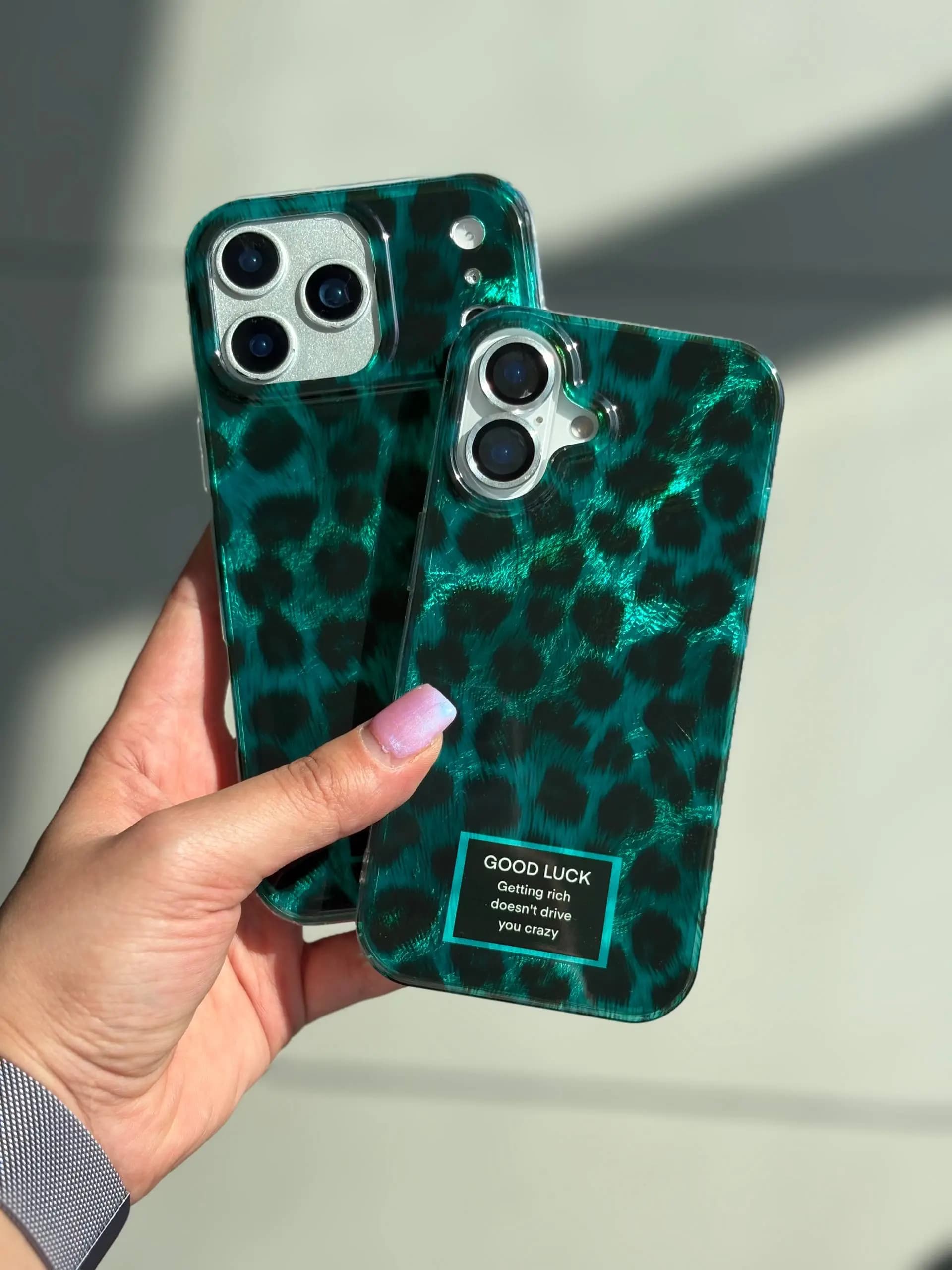 قاب LEOPARD SHEIN پلنگی برای آیفون — تصویر ۴