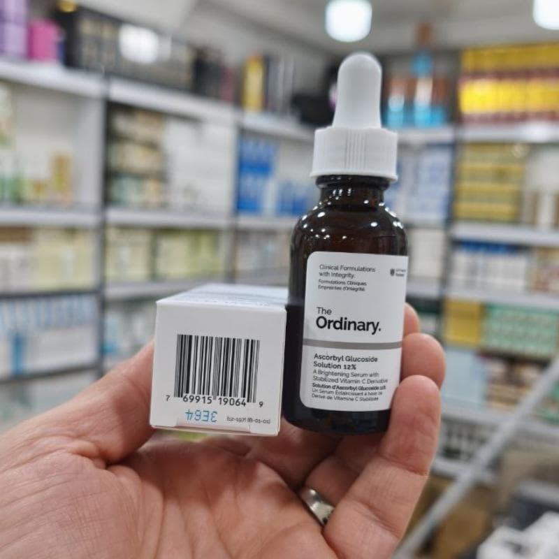 سرم ضد لک و ویتامین سی روشن کننده آسکوربیل گلوکوزاید 12% اوردینری — تصویر ۸