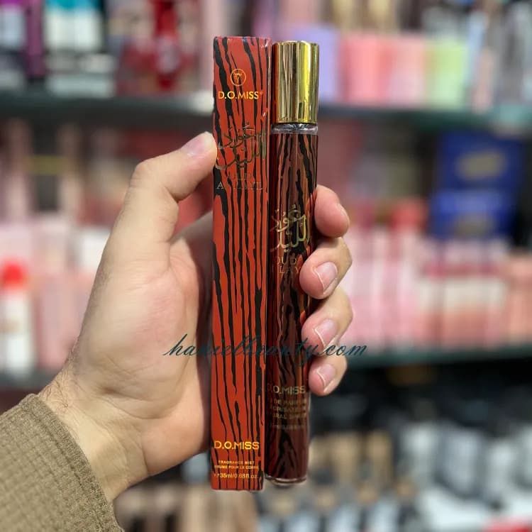 عطر قلمی عود اللیل 35 میل D.O MISS با رایحه گرم و شرقی — تصویر ۲
