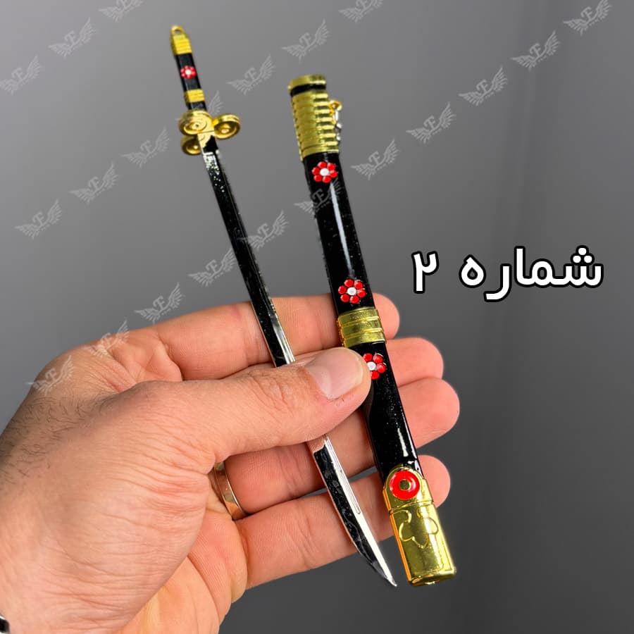 جاکلیدی و آویز شمشیر مشکی زورو — تصویر ۸