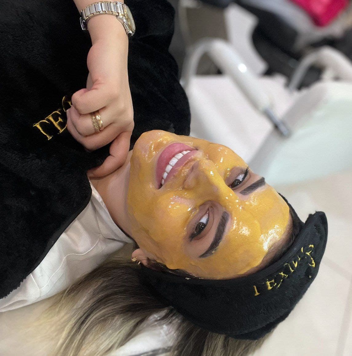 ماسک هیدروژلی طلا 24K برند premier beauty face — تصویر ۸