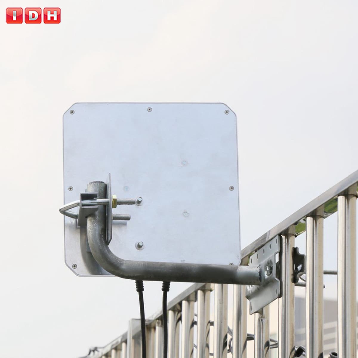 آنتن تقویت سیگنال مدلoutdoor QA400 — تصویر ۲