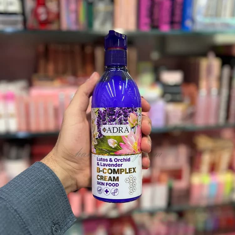 کرم مرطوب‌کننده آدرا B-Complex با عصاره اسطوخودوس و ارکیده — تصویر ۴