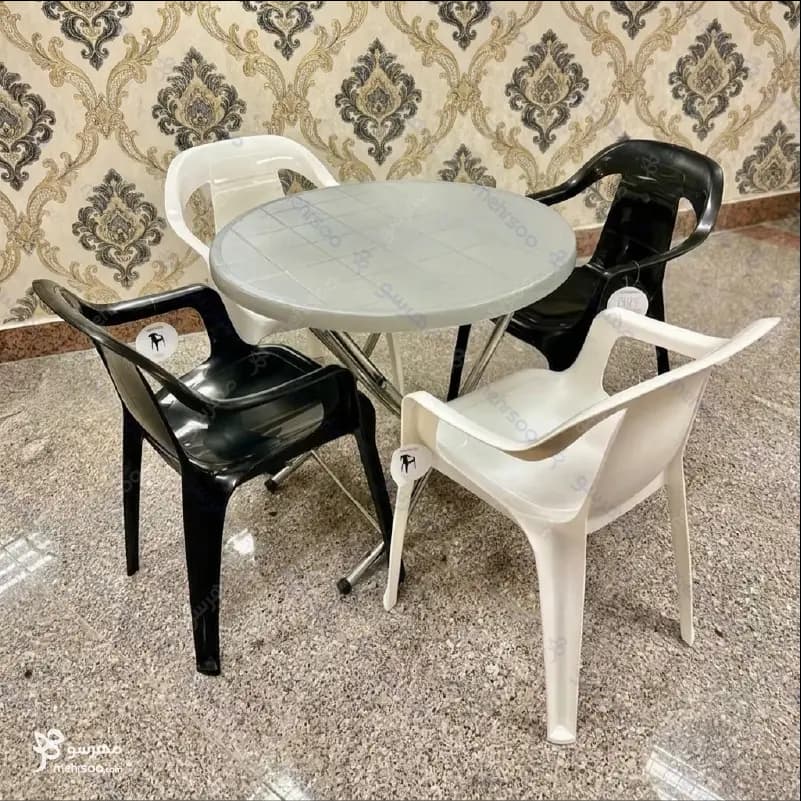 میز و صندلی پلیمری سولینا راند