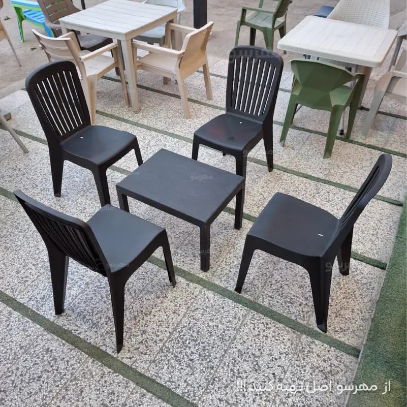 ست میز و صندلی دورهمی ورونیکا (4نفره)