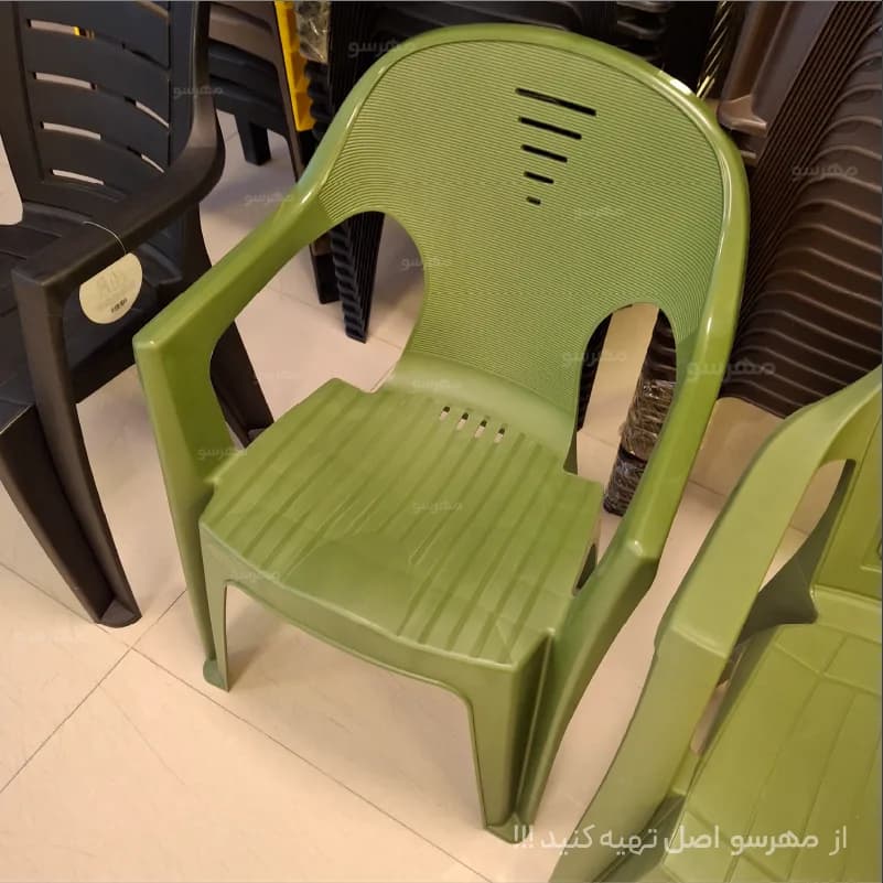 صندلی پلاستیکی دسته دار طرح لاین
