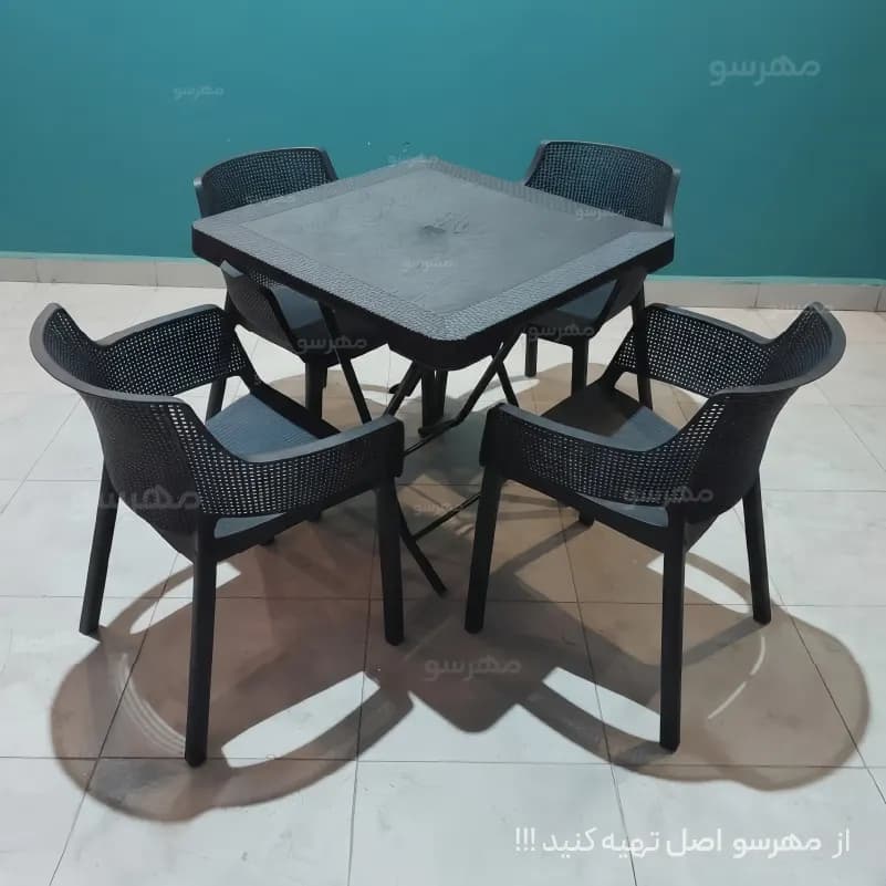 ست 4 نفره صندلی تالینا با میز طرح حصیری تاشو