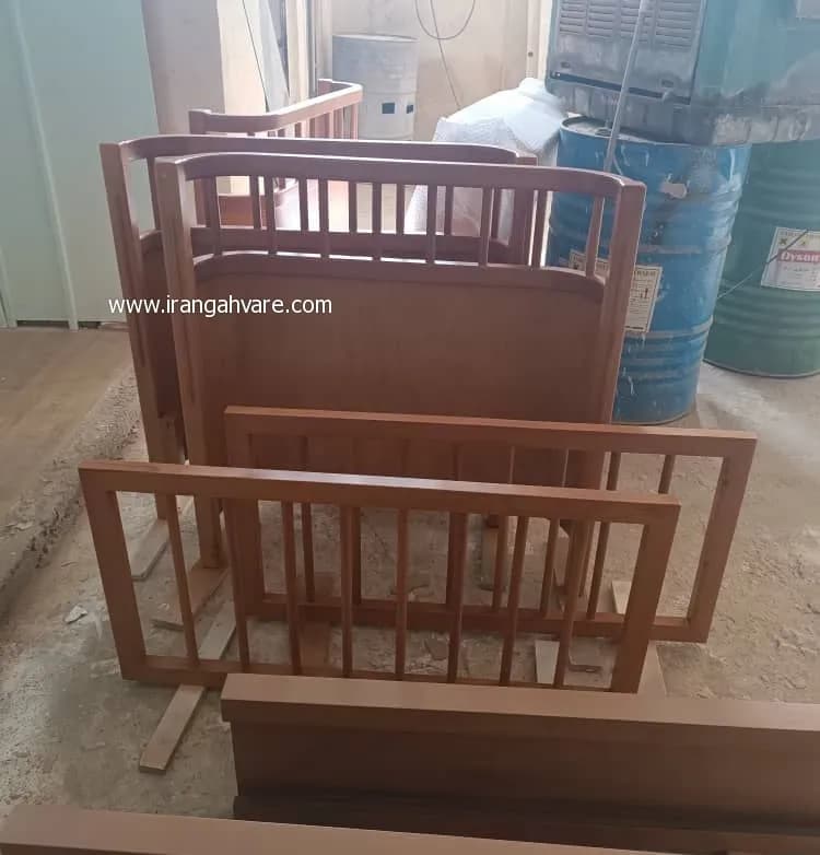ست تخت و دراور چوبی و حصیری — تصویر ۷