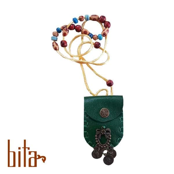 رومانتویی چرم سبز