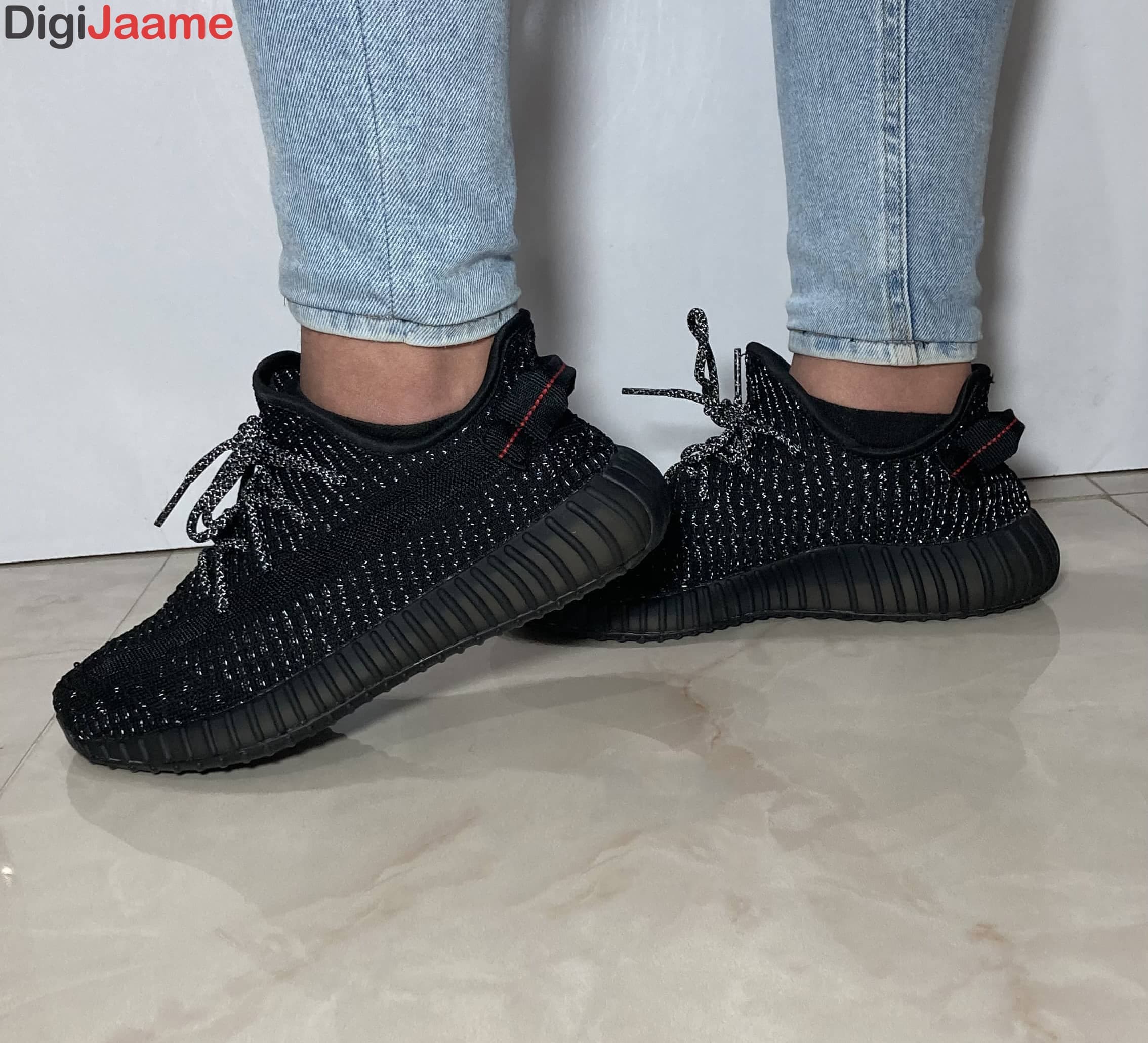 کتونی اسپرت Adidas Yeezy boost 350 – مشکی کد 4020 — تصویر ۸