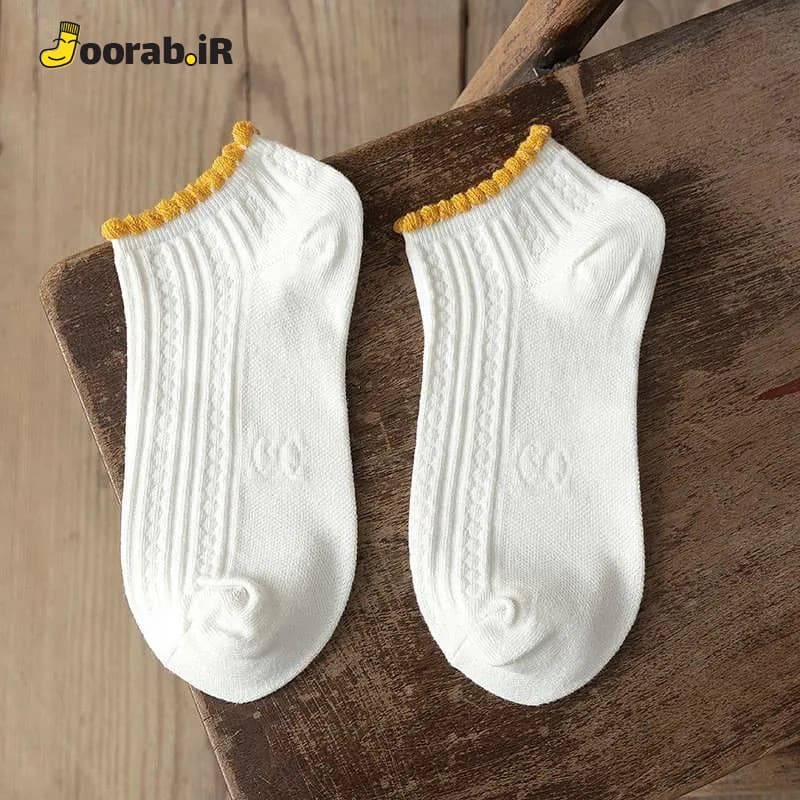 جوراب مچی زنانه نقش دار لب کنگره — تصویر ۵
