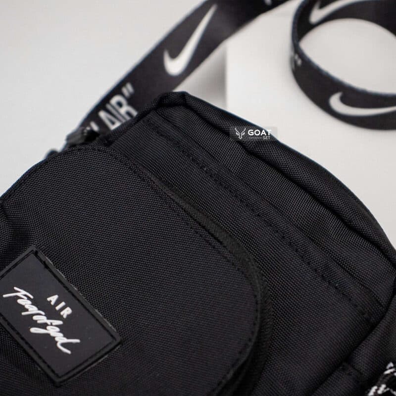 کیف بادی مردانه رودوشی مشکی اسپرت برزنتی NIKE — تصویر ۶