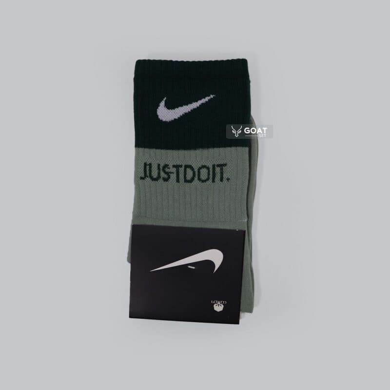 جوراب ساقدار دخترانه و پسرانه سبز NIKE طرح just do it — تصویر ۶