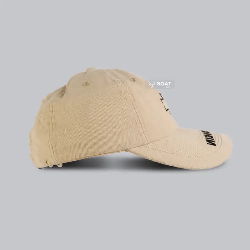 کلاه بیسبالی اسپرت بالنسیاگا کرم زاپدار| UNISEX — تصویر ۳