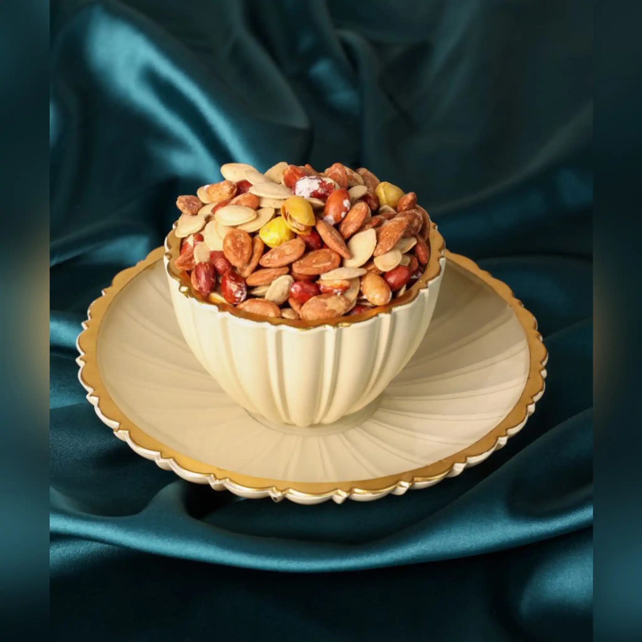 سِت پیاله و پیش دستی اریکو مدل سلین | 12 پارچه — تصویر ۲