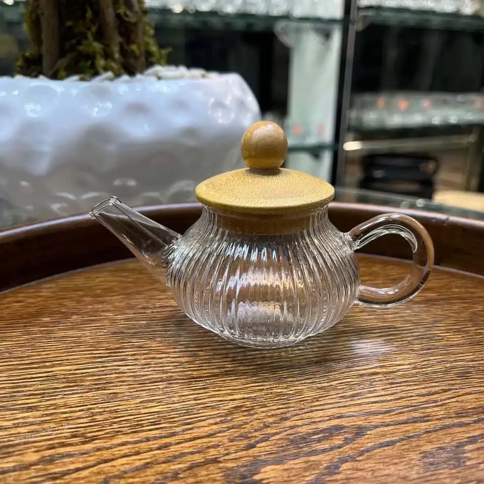 قوری زعفران پیرکس کد E66 — تصویر ۴
