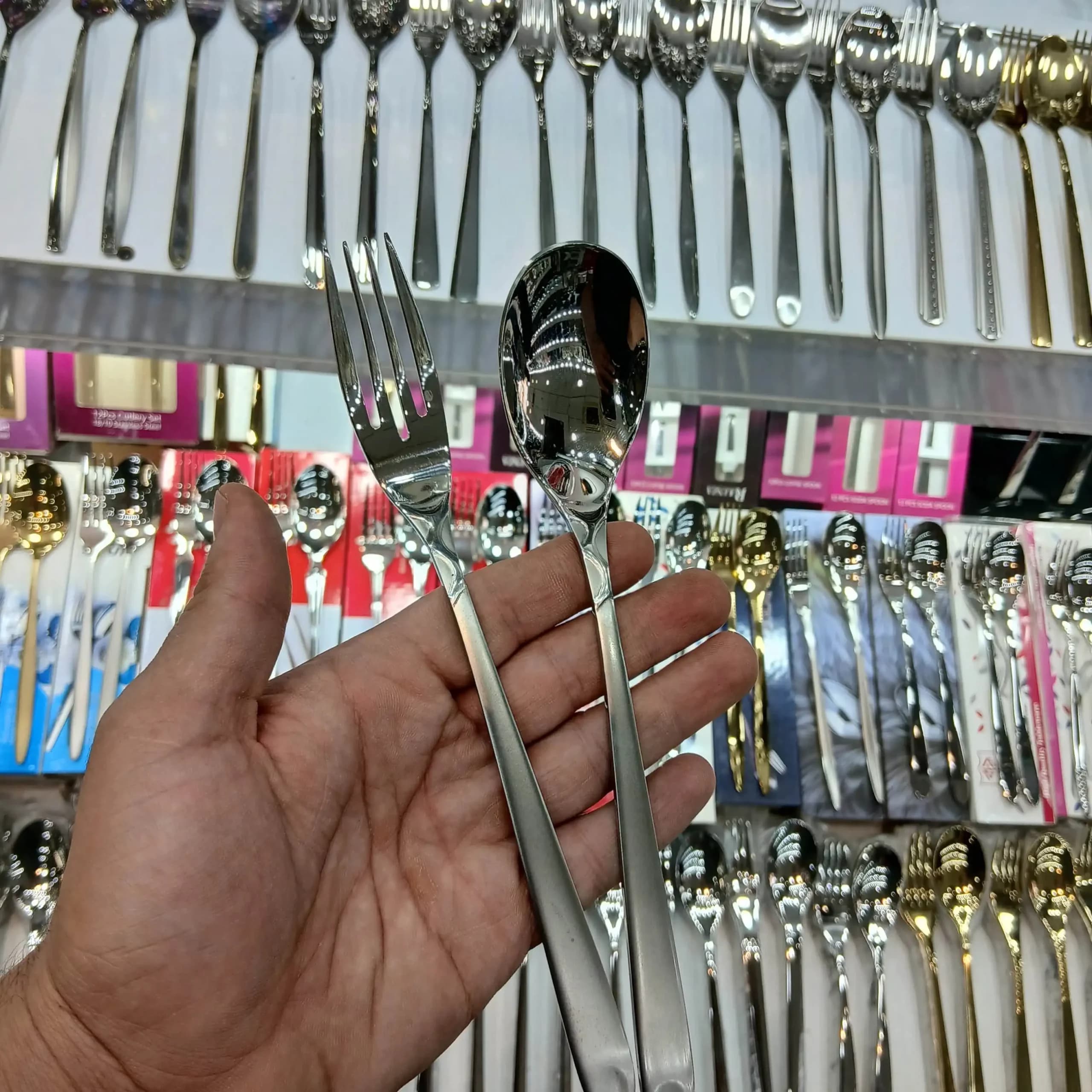سرویس قاشق چنگال 33 پارچه 6 نفره ورسا مدل 333s+ — تصویر ۳