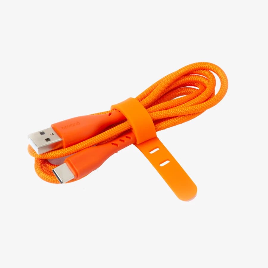 کابل شارژ بیاند مدل BUC-401 Type-C 1m هلویی — تصویر ۳