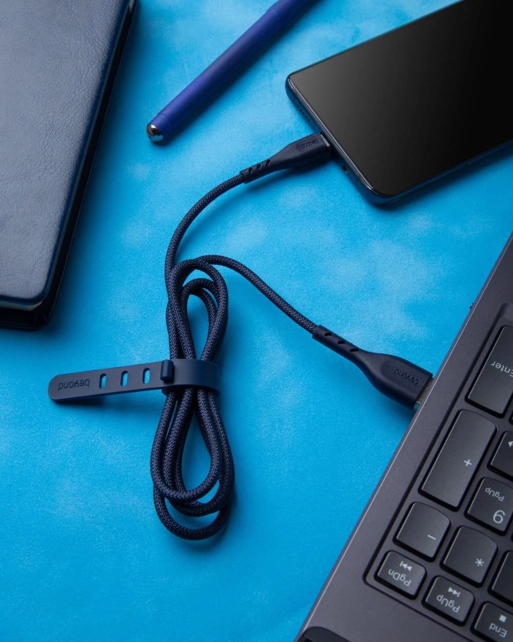 کابل شارژ بیاند مدل BUC-401 Type-C 1m سرمه‌ای — تصویر ۴