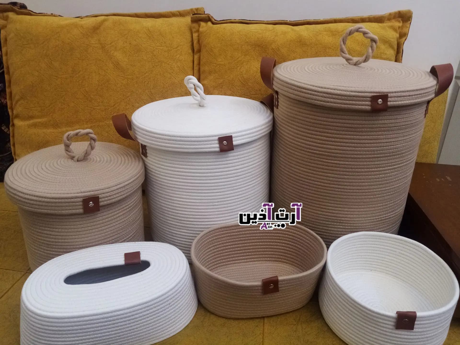 ست جا دستمال کاغذی و سطل زباله عروس جدید و شیک قیطان دوزی کد: 876 — تصویر ۷